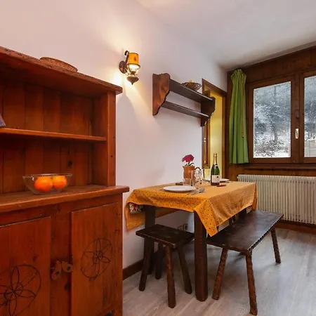 아파트 Sainte-foy-l'argentiere Sleeps 3 *