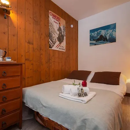 Sainte-foy-l'argentiere Sleeps 3